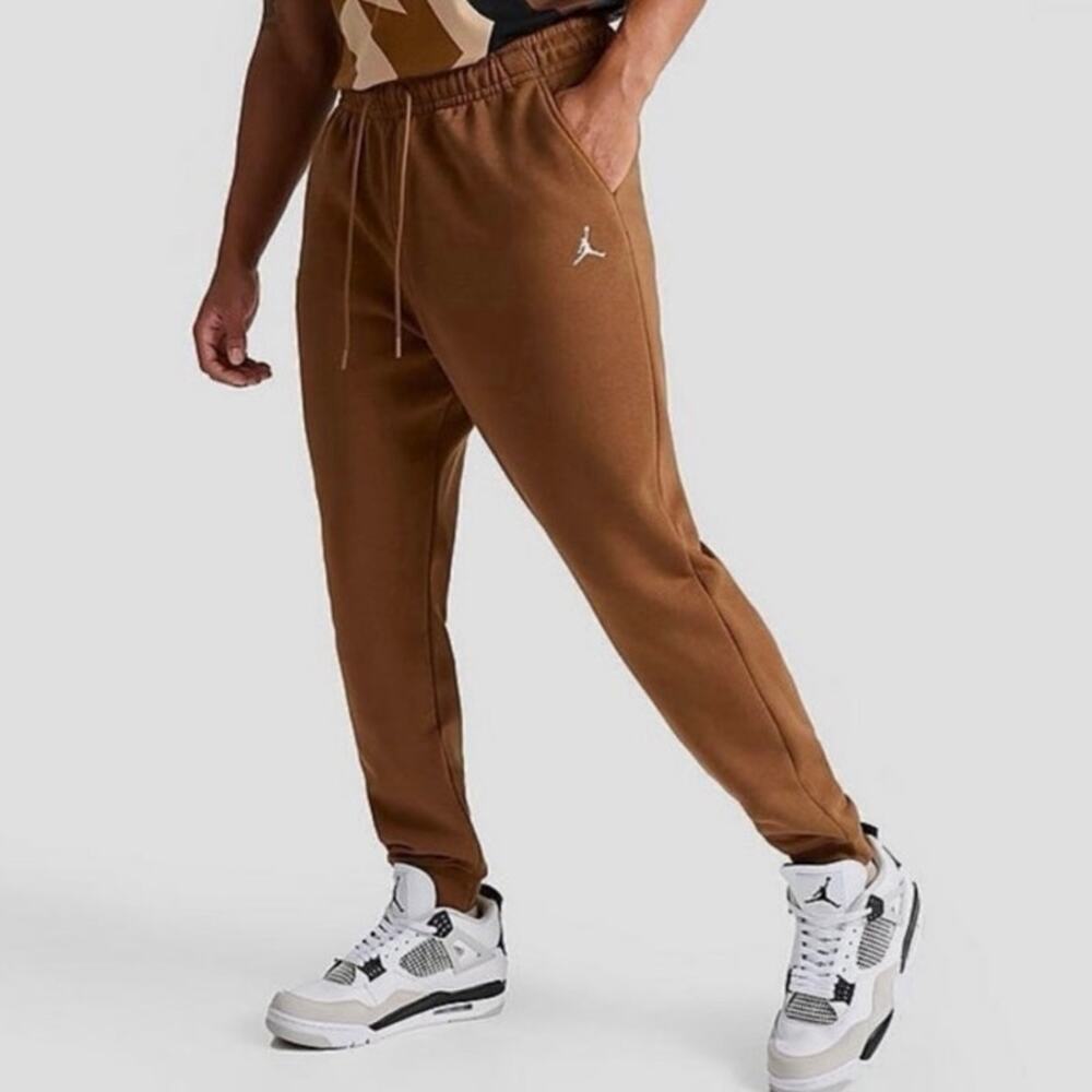 Nike Jordan Essentials Fleece Joggers Brown Relaxed Sweatpants Men’s Medium